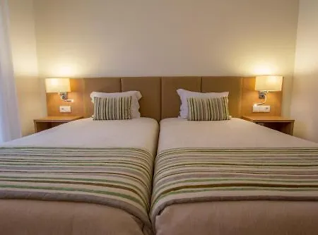 Santo Antonio De Hotel