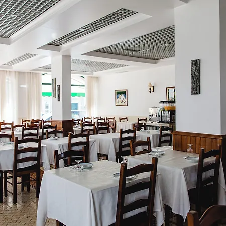 酒店 Santo Antonio De 3*