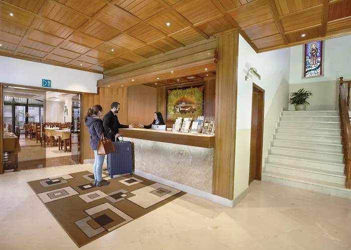 Hotel Santo António De 3*