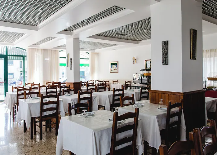 Hotel Santo António De 3*